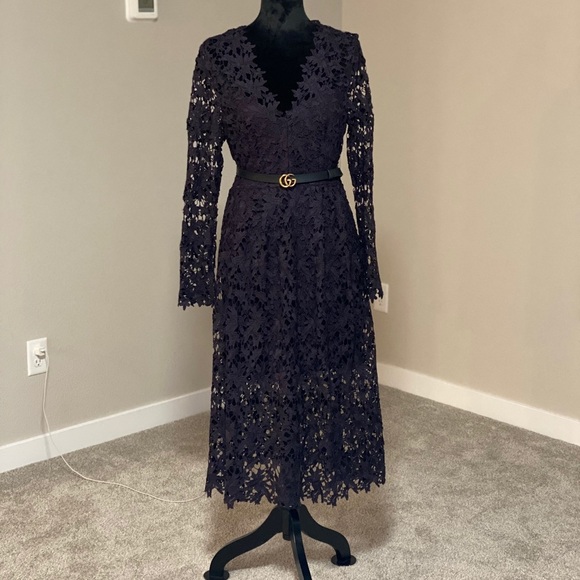 LONG SLEEVE LACE MIDI DRESS - Picture 5 of 8